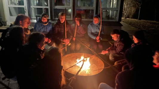Stockbrot am Lagerfeuer
